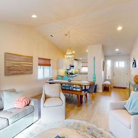 Turquoise Dreams Vila Lincoln City Exterior foto
